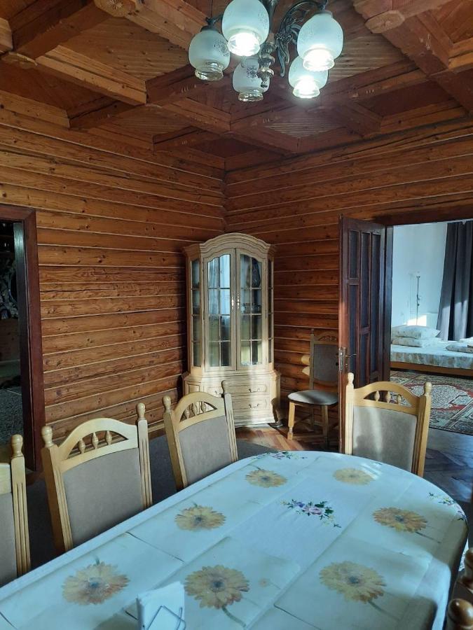 Садиба У Крайлюків Jaremtsche Exterior foto